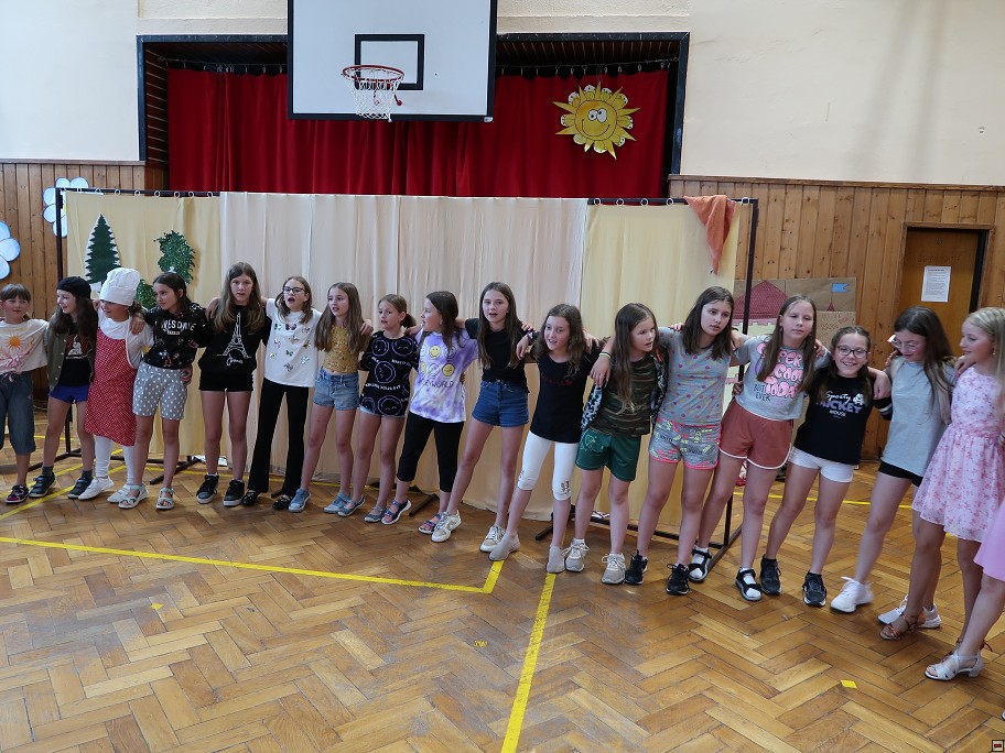 img00022.jpg