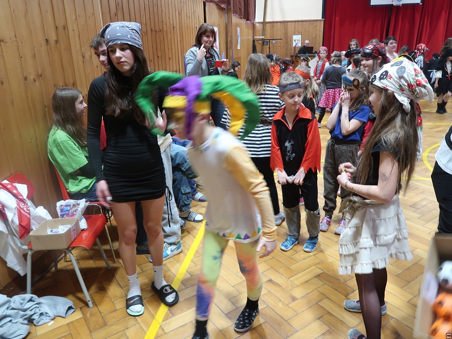 img00032.jpg