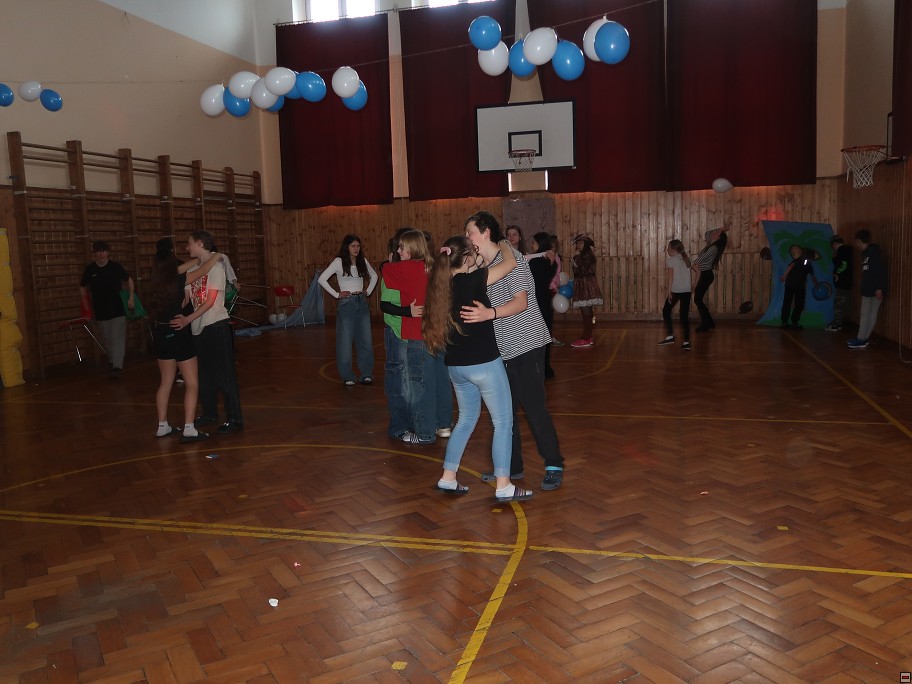 img00062.jpg