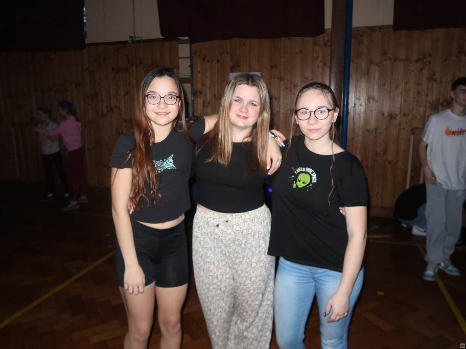 img00070.jpg