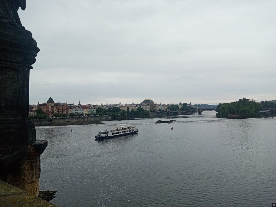 img00056.jpg