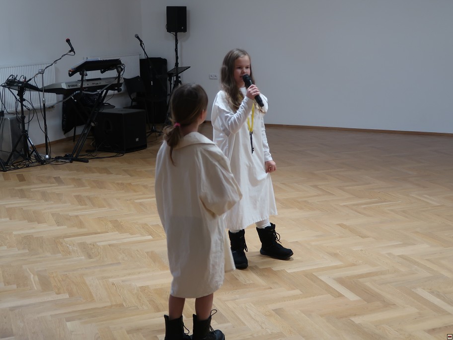 img00010.jpg