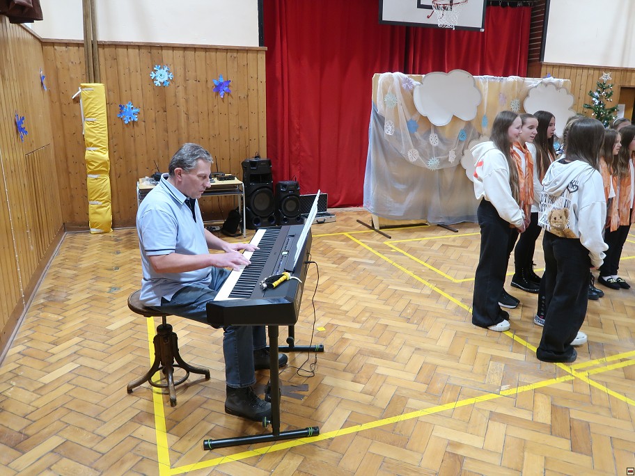 img00025.jpg