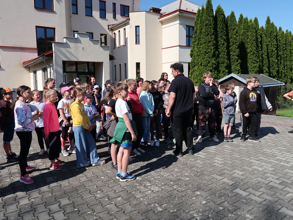 img00032.jpg