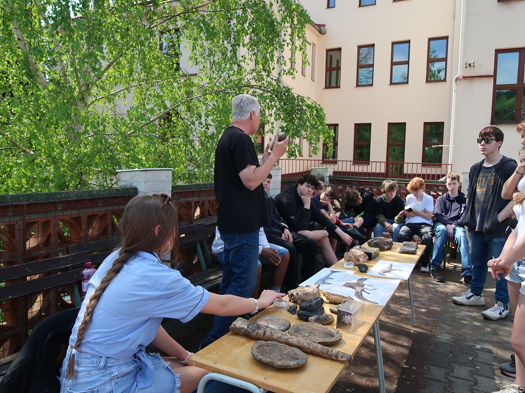img00063.jpg