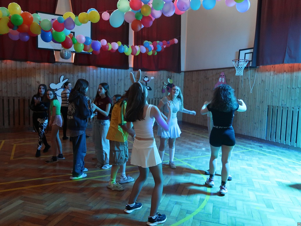 img00086.jpg