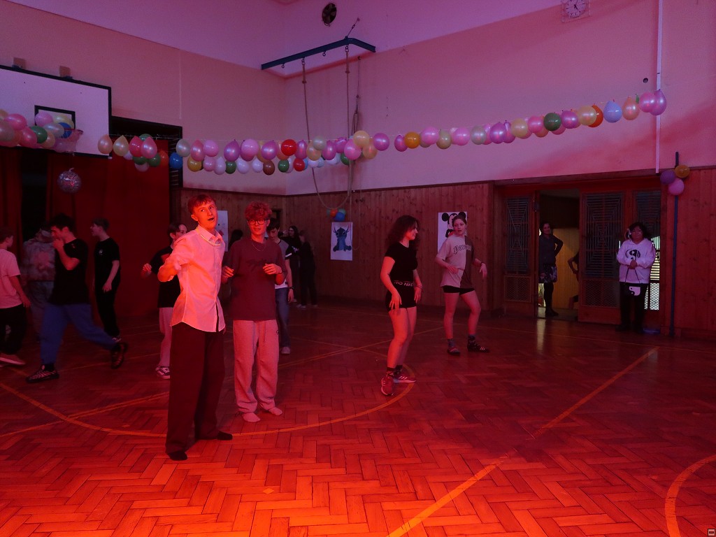 img00087.jpg