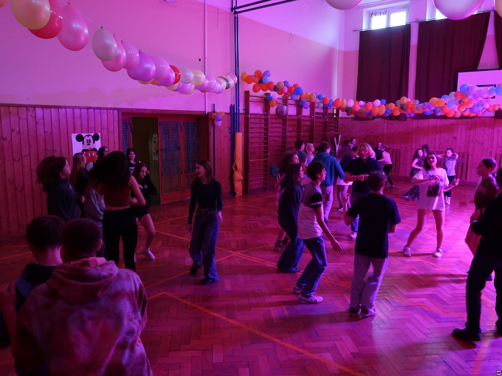 img00093.jpg