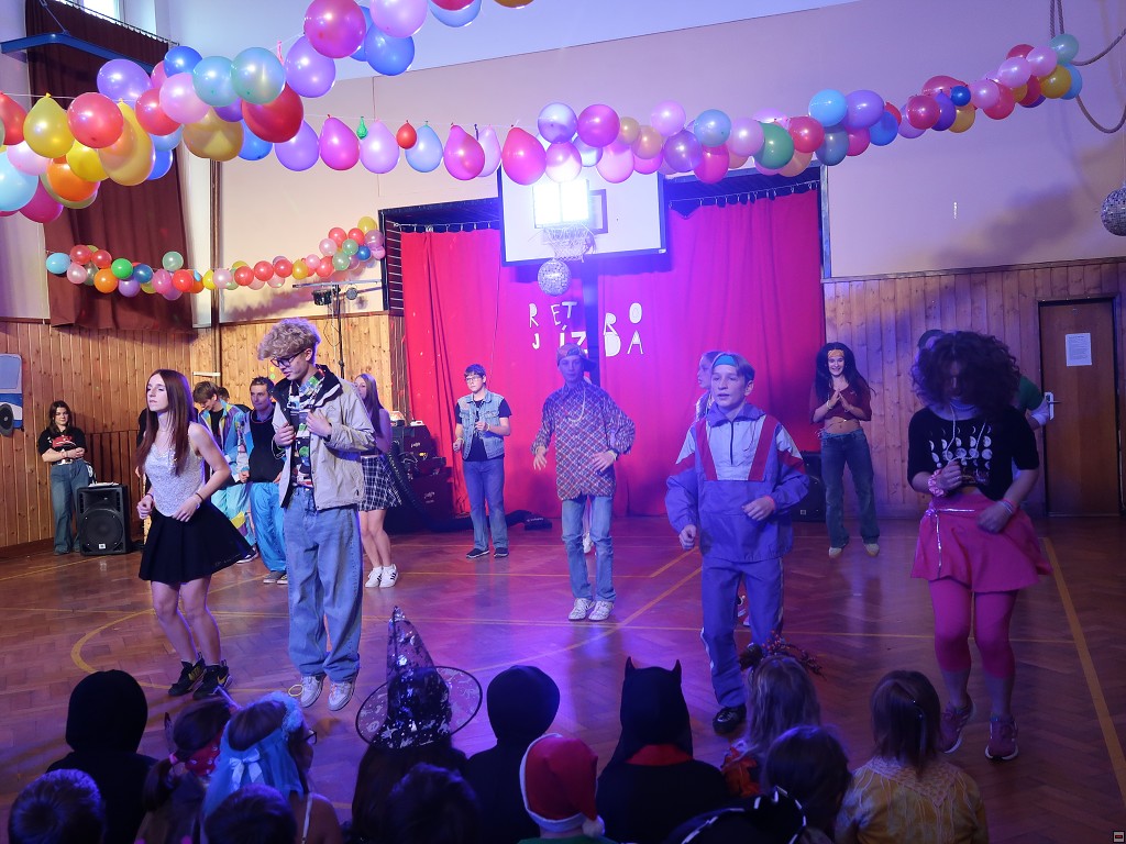 img00010.jpg
