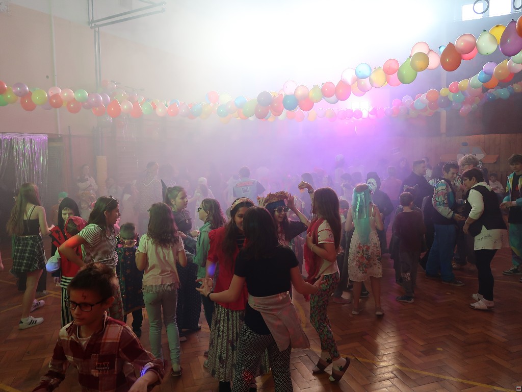 img00049.jpg