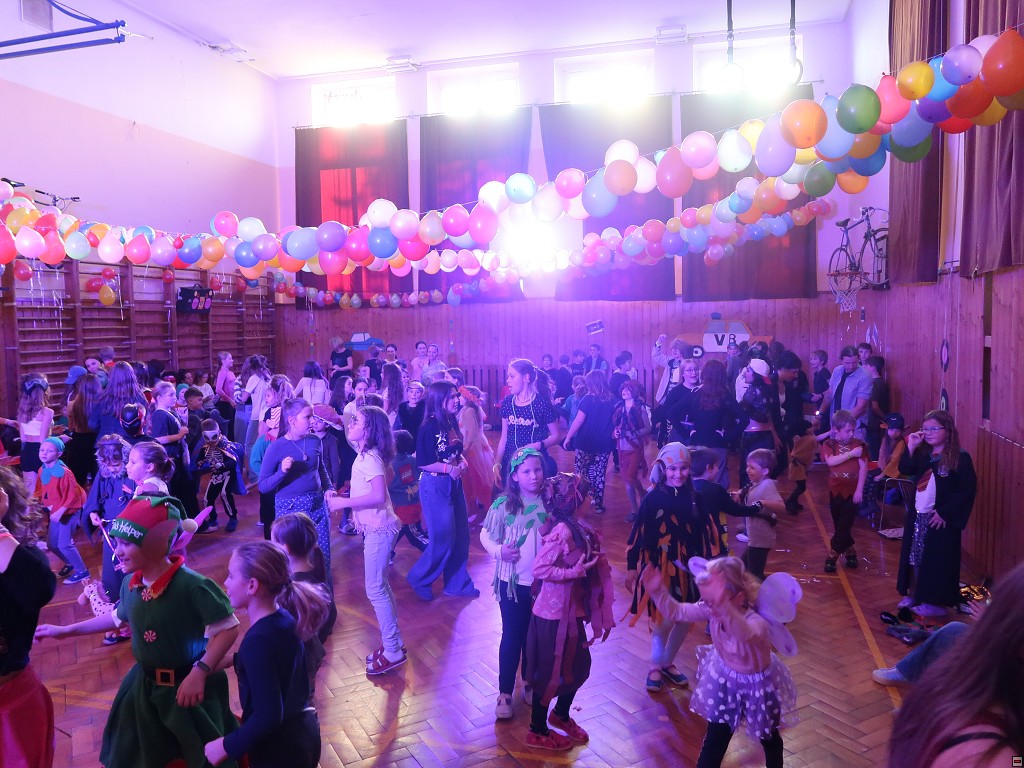 img00086.jpg