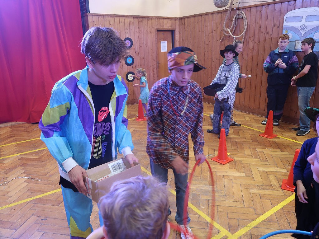 img00098.jpg