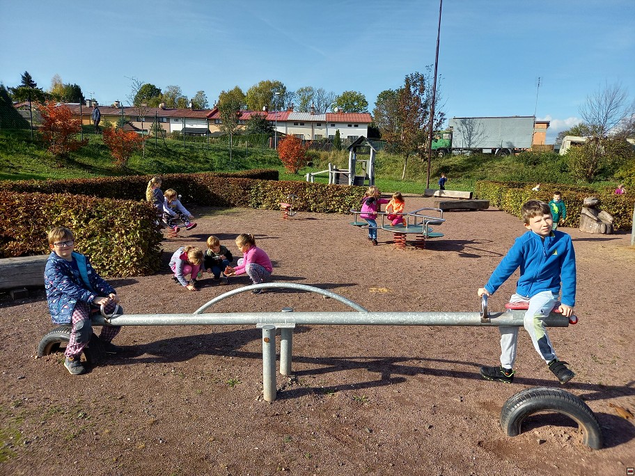 img00019.jpg