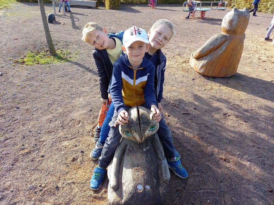 img00024.jpg