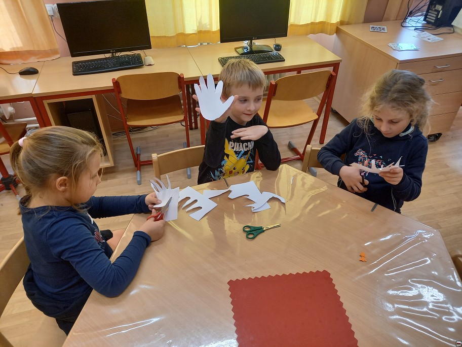 img00020.jpg