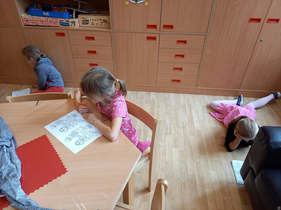 img00018.jpg