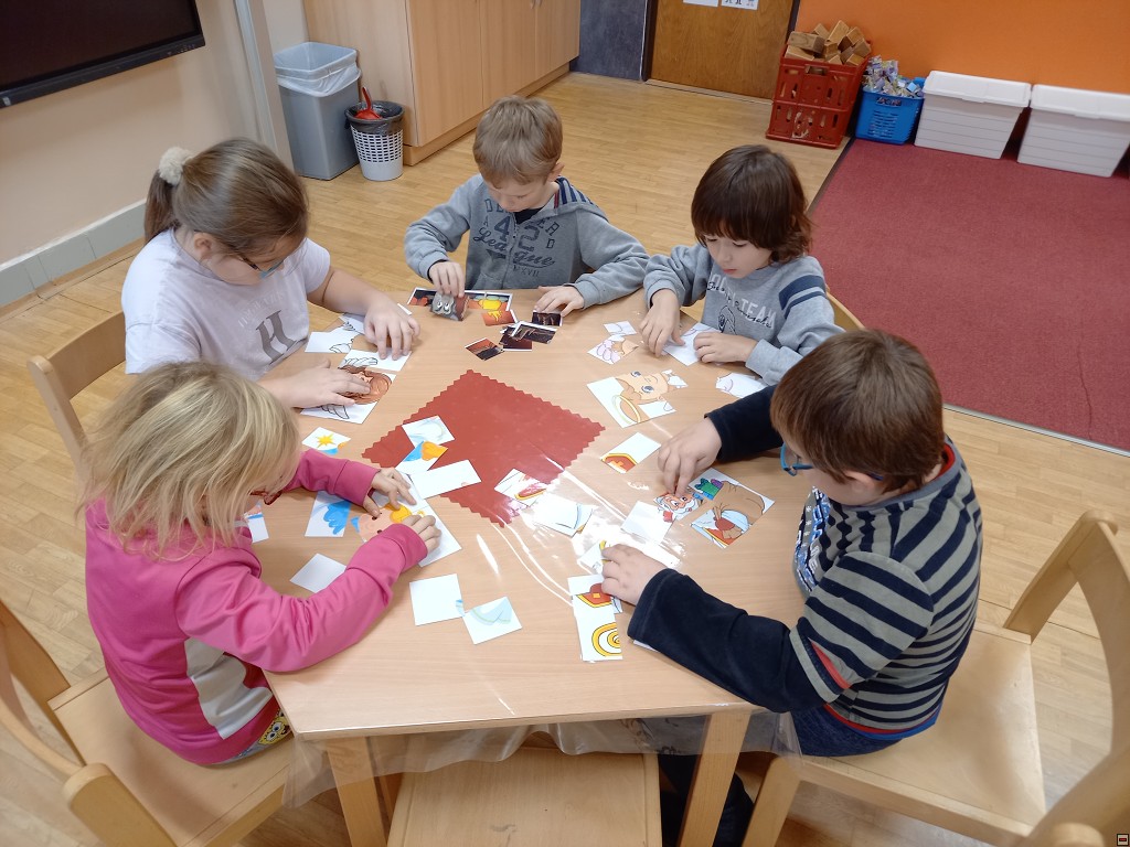img00017.jpg