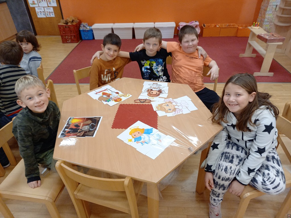 img00019.jpg