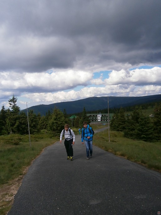 img00002.jpg