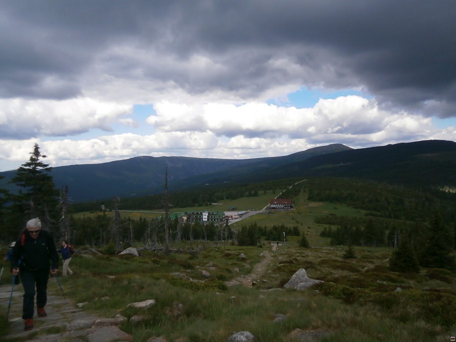 img00004.jpg