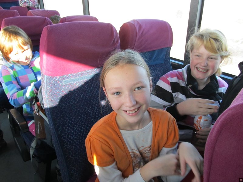img00002.jpg