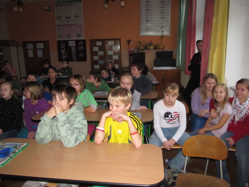 img00004.jpg