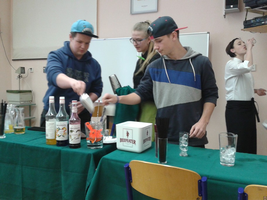 img00015.jpg