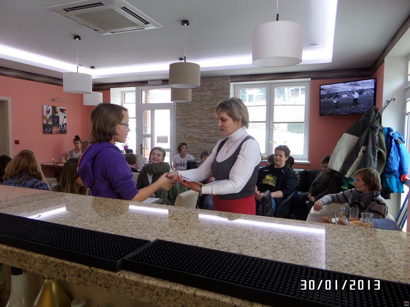 img00004.jpg