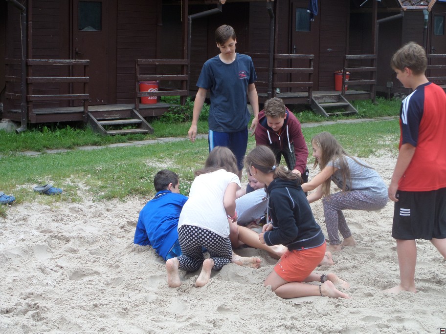 img00077.jpg