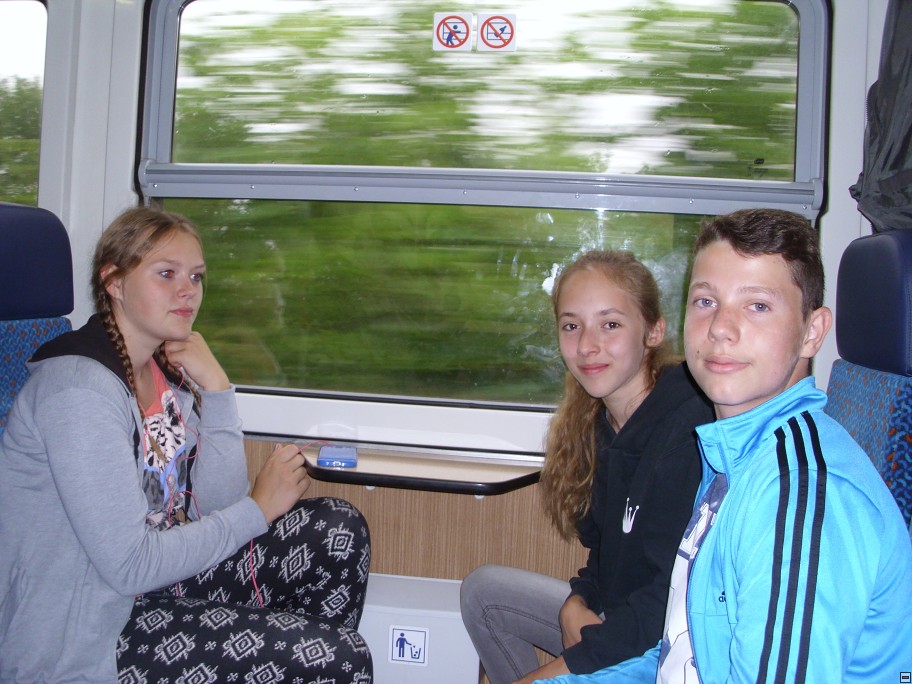 img00004.jpg