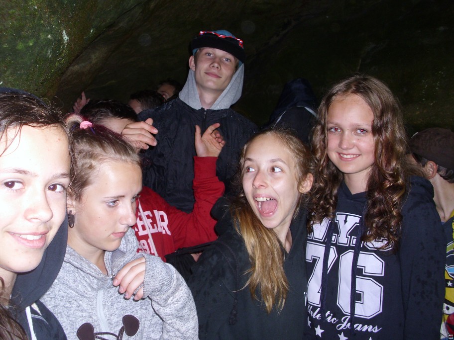 img00021.jpg