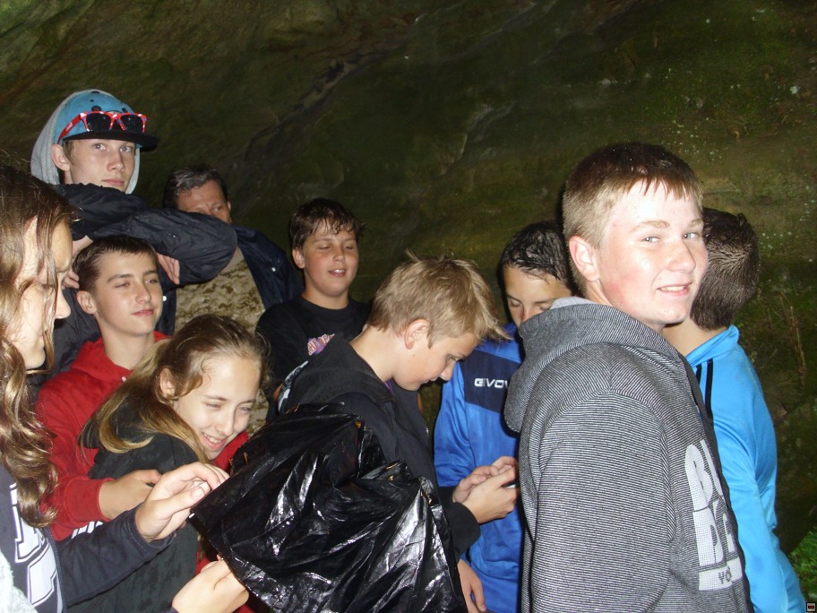 img00022.jpg