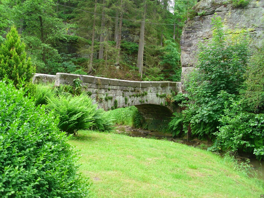 img00064.jpg