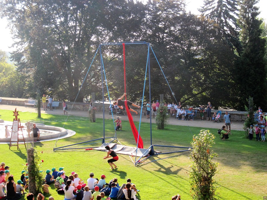 img00017.jpg