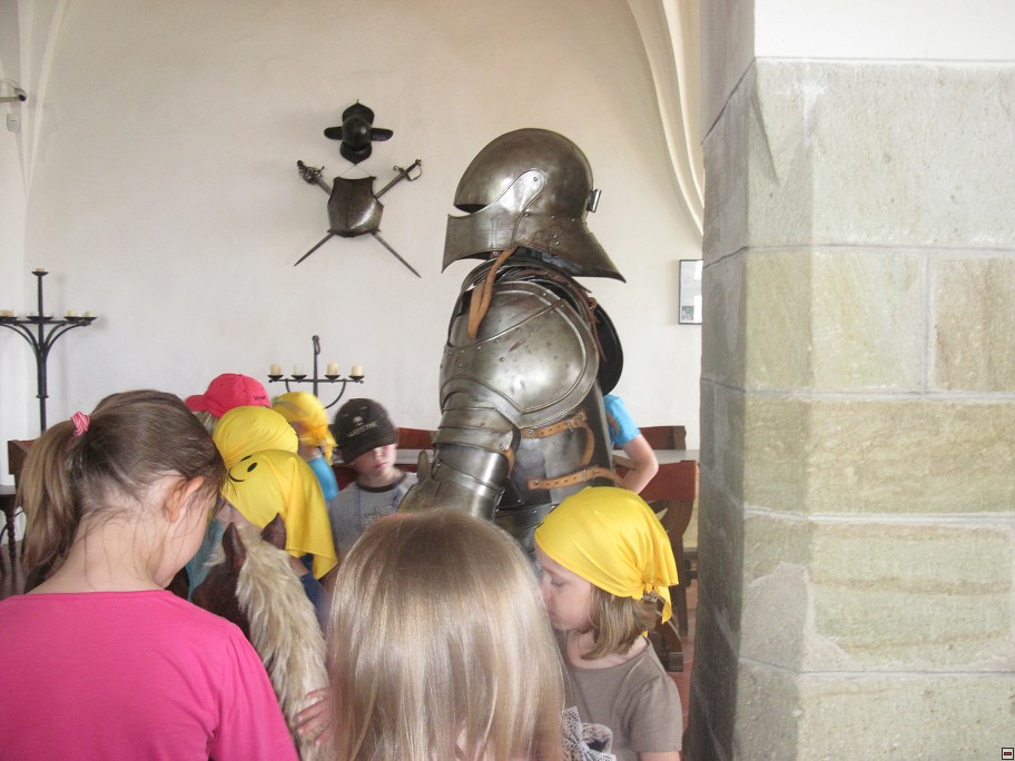 img00030.jpg