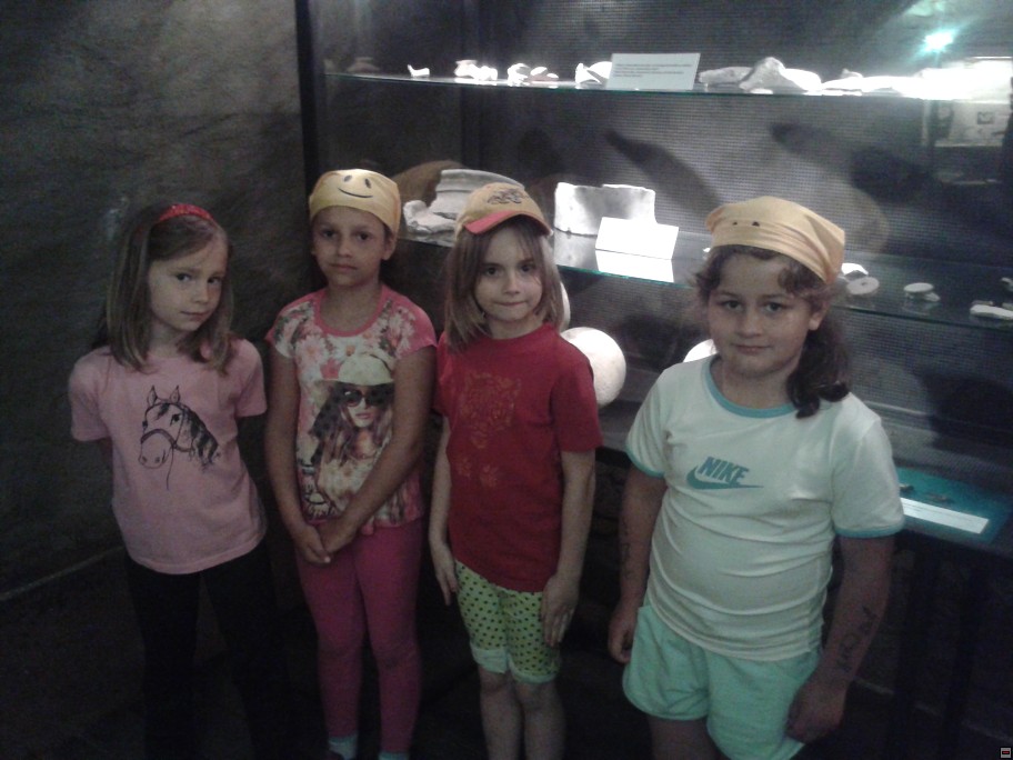 img00011.jpg