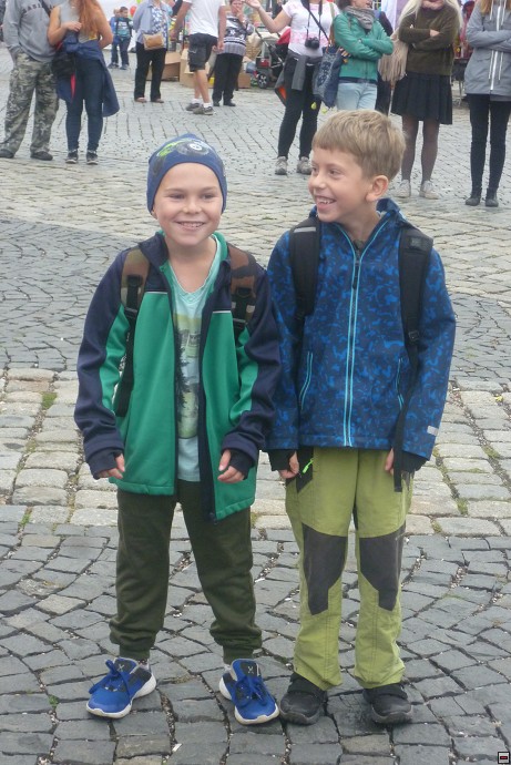 img00004.jpg