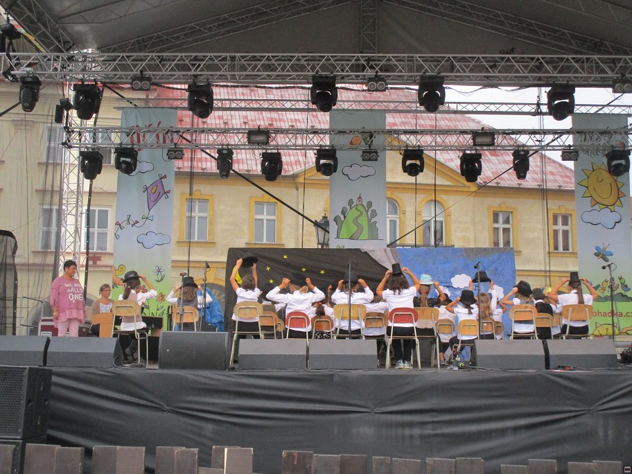 img00037.jpg
