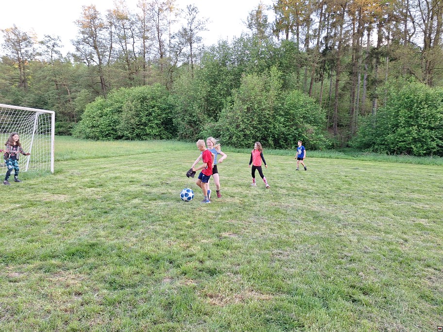 img00070.jpg