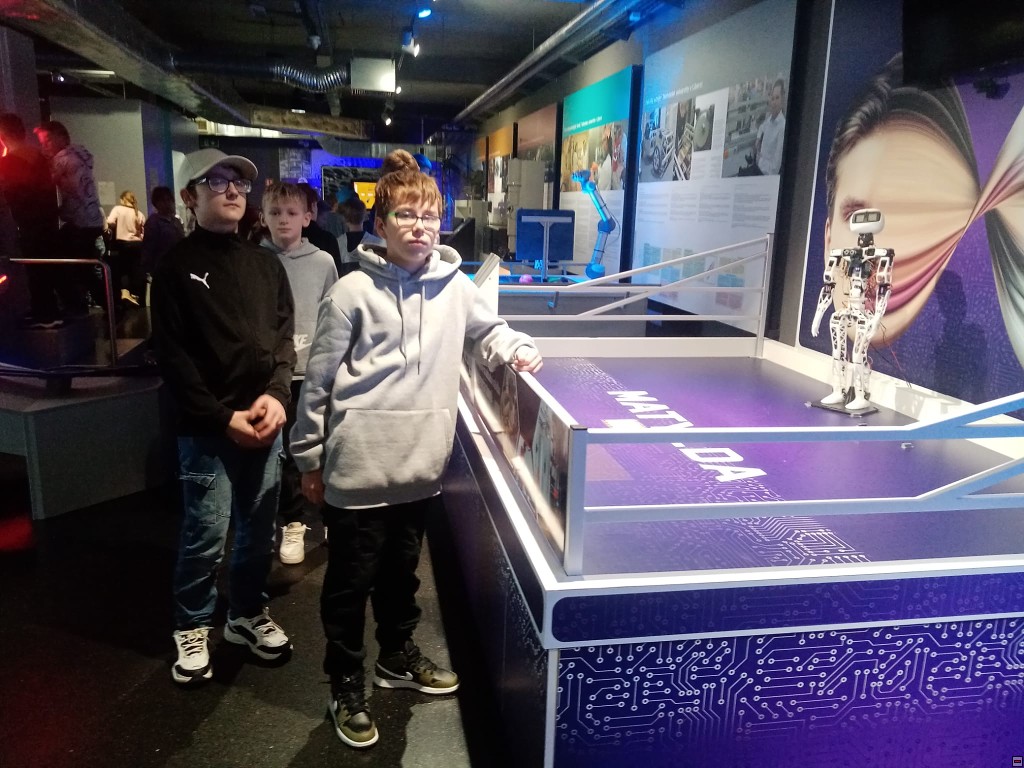 img00011.jpg