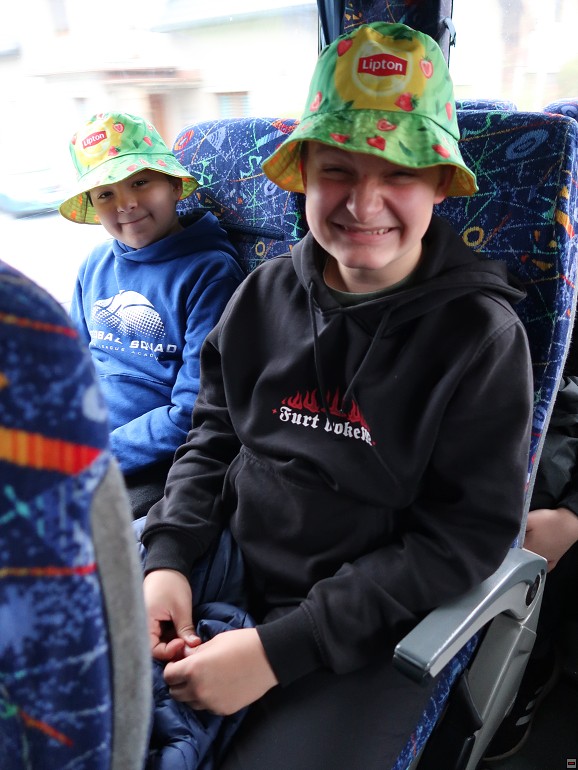 img00010.jpg