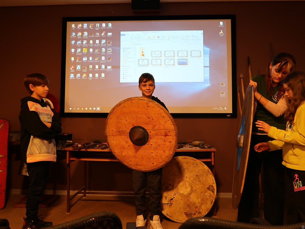 img00015.jpg