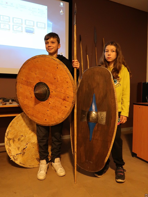 img00016.jpg