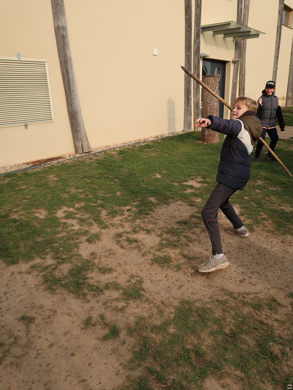 img00030.jpg