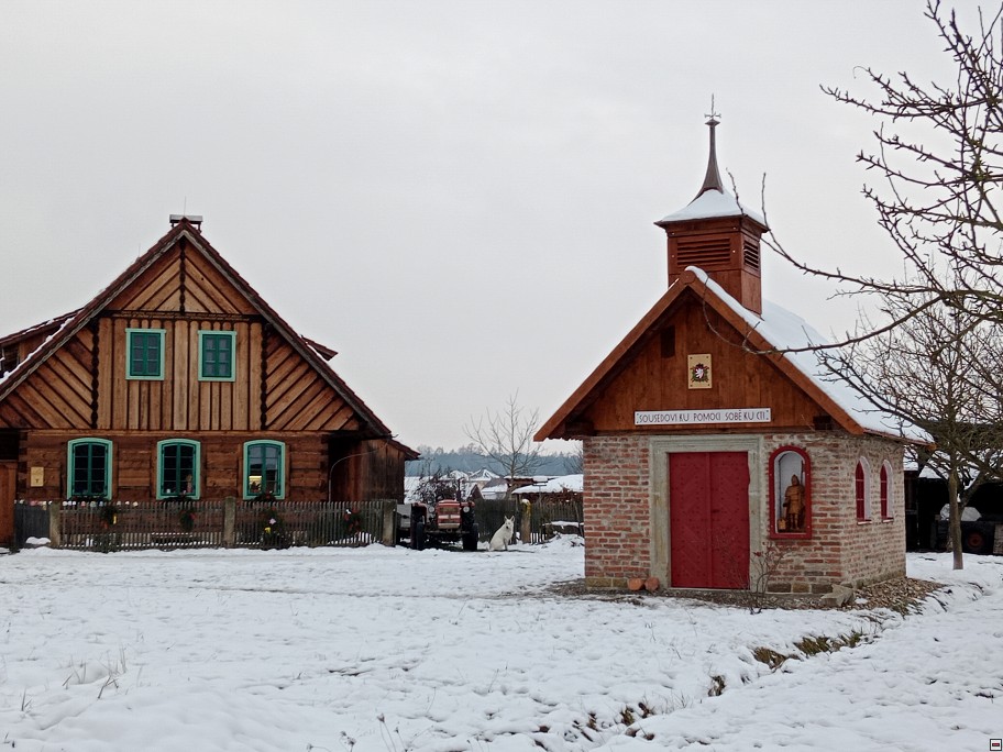img00061.jpg