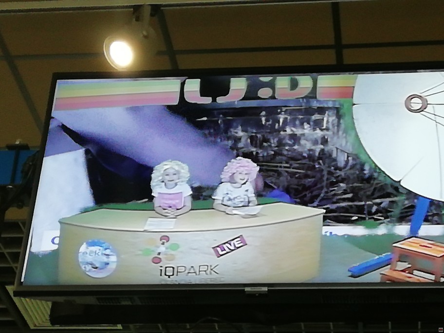 img00019.jpg