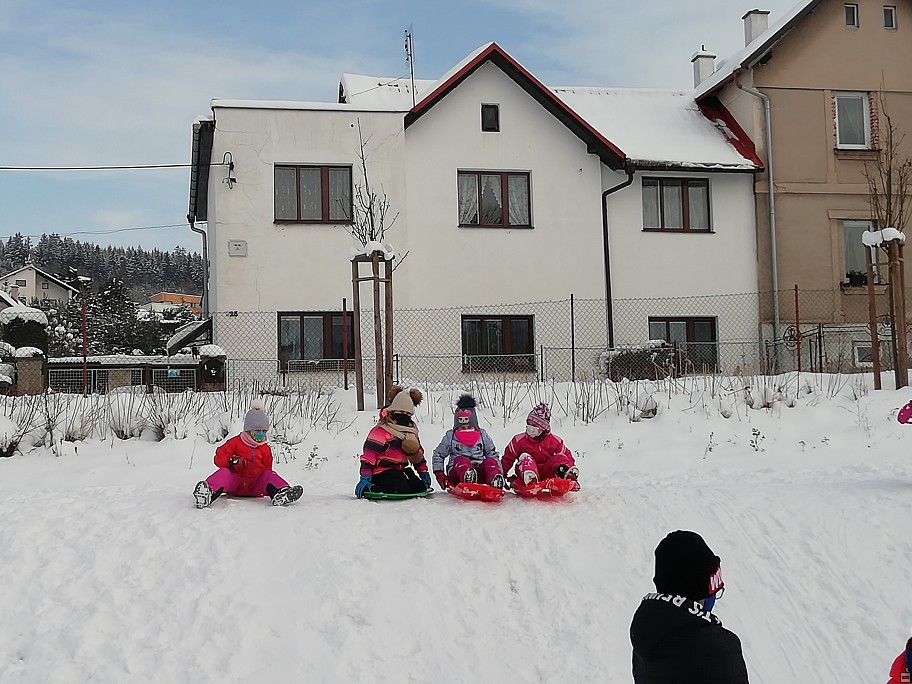 img00018.jpg