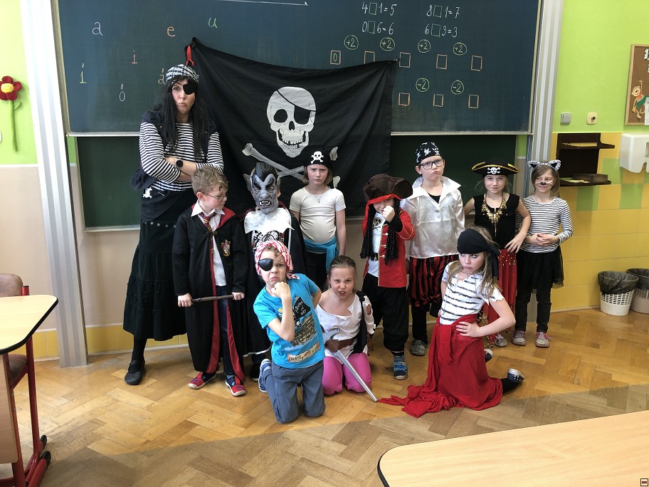 img00002.jpg