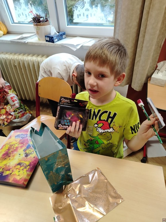 img00020.jpg