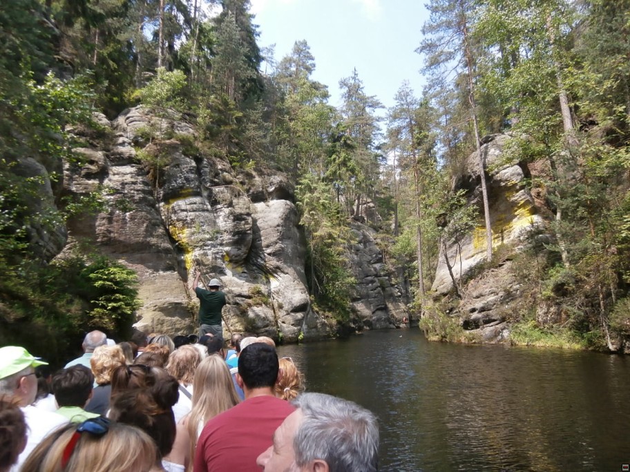 img00064.jpg